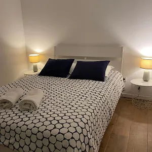 Apartment Beautiful Apart.bairro Alto 22, Lisbon